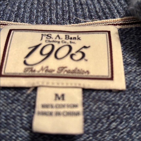 Men's Jos A Bank Half-Zip Sweater - Picture 6 of 7